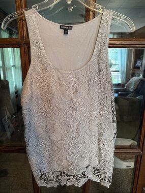 Express Metallic Silver Floral Lace Overlay Tank Top Scoop Neck Grey Small